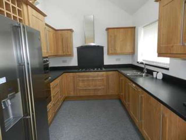  Image of 3 bedroom Detached house to rent in Bent Lane Culcheth Warrington WA3 at Culcheth  Warrington, WA3 5ES