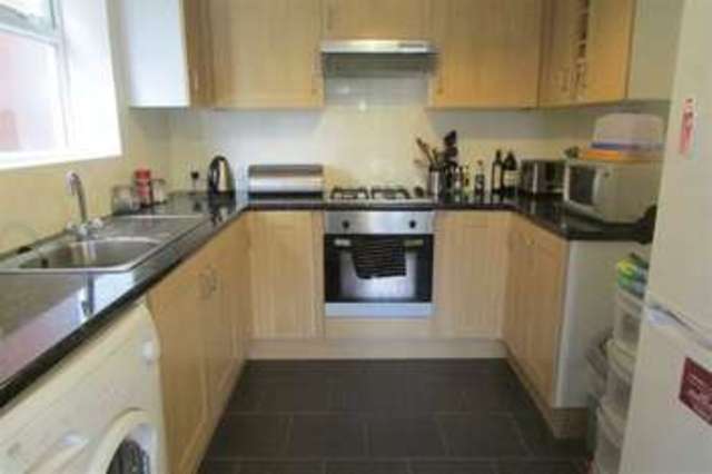  Image of 3 bedroom Detached house for sale in Bere Lane Glastonbury BA6 at Glastonbury, BA6 8BA