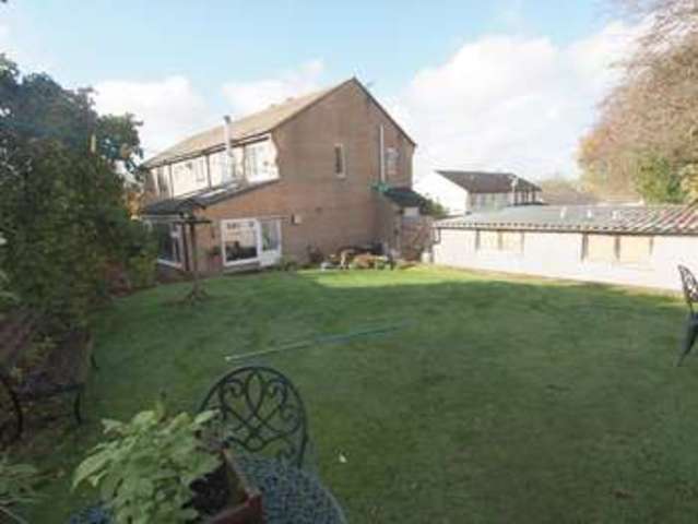  Image of 3 bedroom End of Terrace for sale in Beresford Avenue Chapel-En-Le-Frith High Peak SK23 at Chapel-en-le-Frith  High Peak, SK23 0PZ