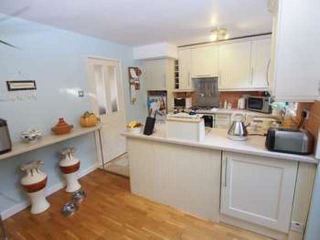  Image of 3 bedroom End of Terrace for sale in Beresford Avenue Chapel-En-Le-Frith High Peak SK23 at Chapel-en-le-Frith  High Peak, SK23 0PZ