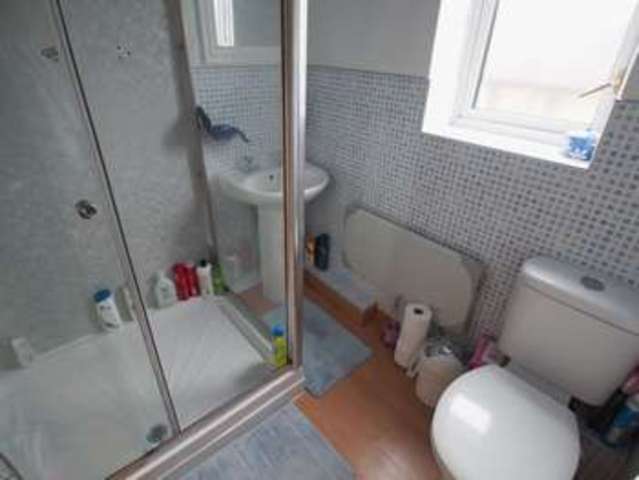  Image of 3 bedroom End of Terrace for sale in Beresford Avenue Chapel-En-Le-Frith High Peak SK23 at Chapel-en-le-Frith  High Peak, SK23 0PZ