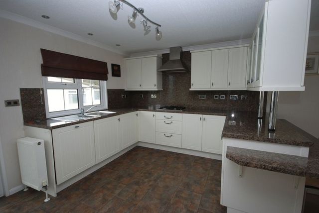  Image of 2 bedroom Detached house for sale in Primrose Hill Charlton Mackrell Somerton TA11 at Primrose Hill Charlton Mackrell Somerton, TA11 7AP