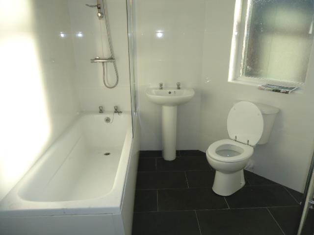  Image of 4 bedroom Terraced house to rent in Beverley Road Wavertree Liverpool L15 at Wavertree  Liverpool, L15 9HF