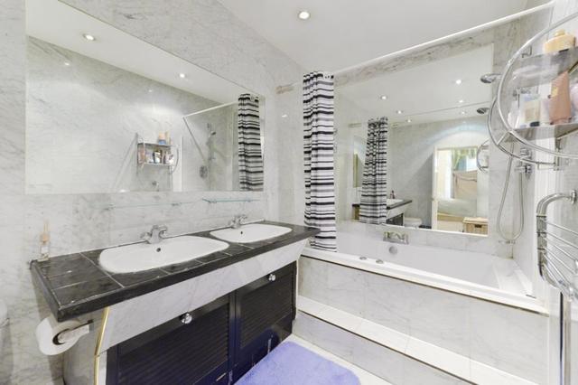  Image of 4 bedroom Flat for sale in Bickenhall Street London W1U at Bickenhall Street London Marylebone, W1U 6BS
