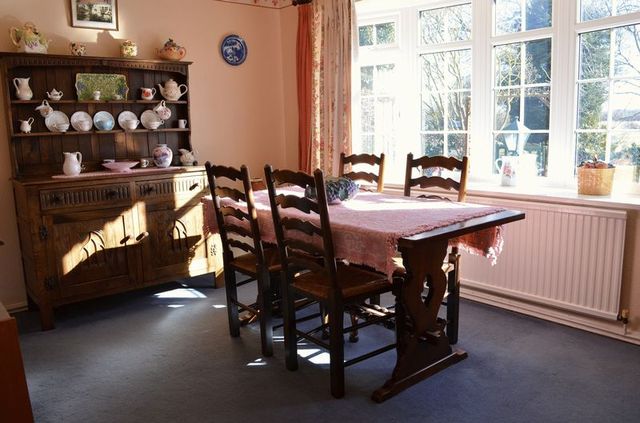  Image of 3 bedroom Detached house for sale in Big Lane Clarborough Retford DN22 at Big Lane Clarborough Retford, DN22 9LX