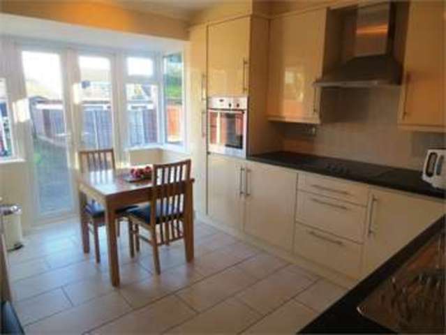  Image of 2 bedroom Detached house for sale in Bilton Road Hadleigh Benfleet SS7 at Bilton Road Hadleigh Hadleigh, SS7 2HH