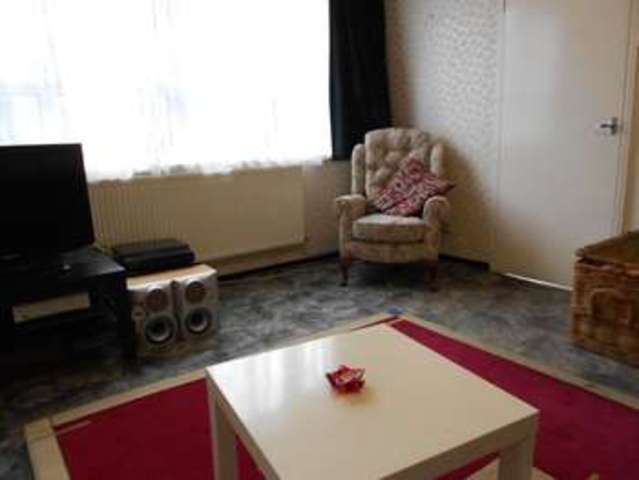  Image of 2 bedroom Apartment for sale in Binfield Road London SW4 at Binfield Road Stockwell London, SW4 6SS