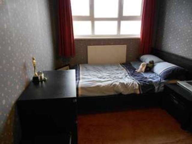  Image of 2 bedroom Apartment for sale in Binfield Road London SW4 at Binfield Road Stockwell London, SW4 6SS