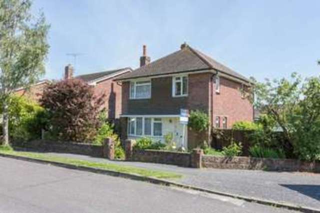  Image of 3 bedroom Detached house for sale in Birch Tree Drive Emsworth PO10 at Birch Tree Drive  Emsworth, PO10 7RY
