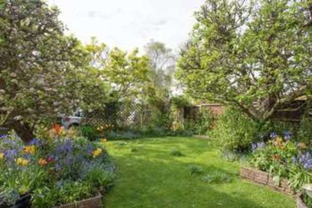  Image of 3 bedroom Detached house for sale in Birch Tree Drive Emsworth PO10 at Birch Tree Drive  Emsworth, PO10 7RY
