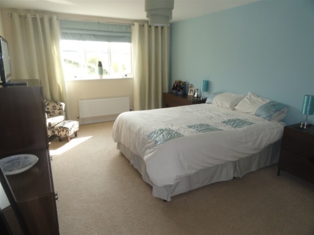 Image of 5 bedroom Detached house for sale in Birkshead Wilsden Bradford BD15 at Wilsden, BD15 0FD