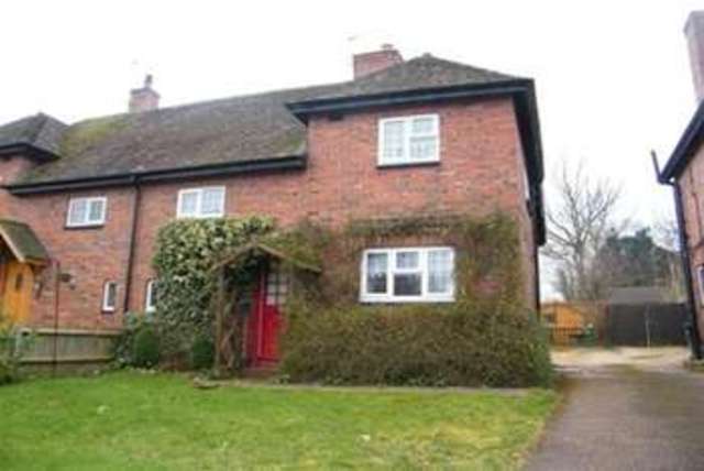  Image of 3 bedroom Detached house to rent in Birmingham Road Stoneleigh Coventry CV8 at Coventry, CV8 3DD