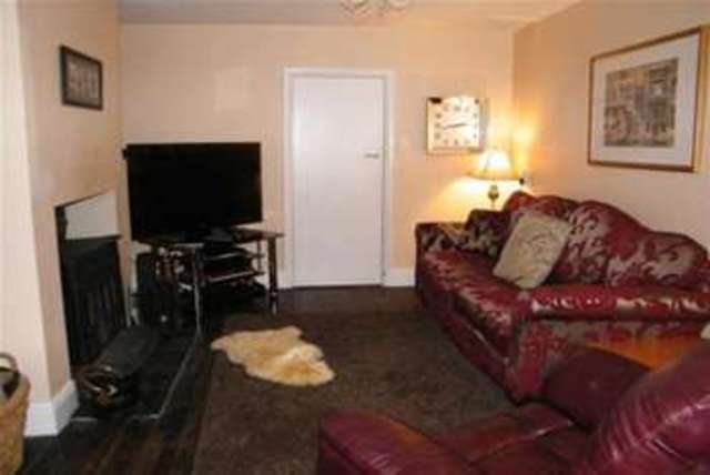  Image of 3 bedroom Detached house to rent in Birmingham Road Stoneleigh Coventry CV8 at Coventry, CV8 3DD