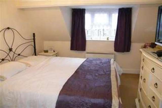  Image of 3 bedroom Detached house to rent in Birmingham Road Stoneleigh Coventry CV8 at Coventry, CV8 3DD