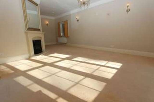  Image of 3 bedroom Detached house to rent in St. Marys Road Eastleigh SO50 at St Marys Road  Eastleigh, SO50 6BP