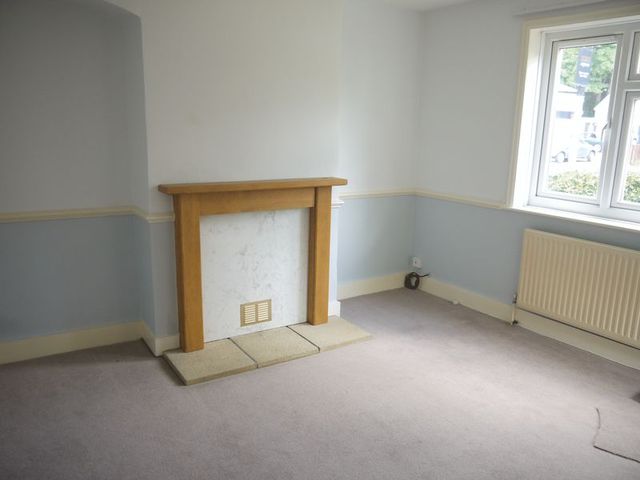  Image of 2 bedroom Semi-Detached house to rent in Bishopstoke Road Fair Oak Eastleigh SO50 at Bishopstoke Road  Eastleigh, SO50 6LB