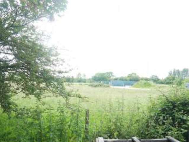  Image of 2 bedroom Semi-Detached house to rent in Bishopstoke Road Fair Oak Eastleigh SO50 at Bishopstoke Road  Eastleigh, SO50 6LB
