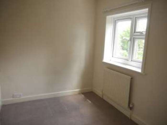  Image of 2 bedroom Semi-Detached house to rent in Bishopstoke Road Fair Oak Eastleigh SO50 at Bishopstoke Road  Eastleigh, SO50 6LB