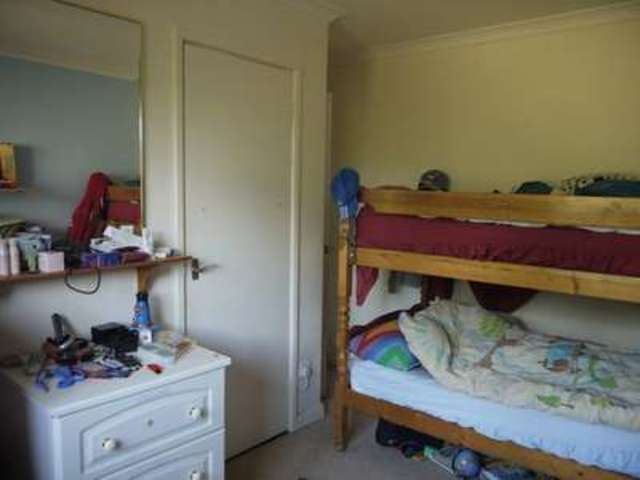  Image of 2 bedroom Flat to rent in Church Road Fair Oak Eastleigh SO50 at Church Road  Bishopstoke, SO50 6DF