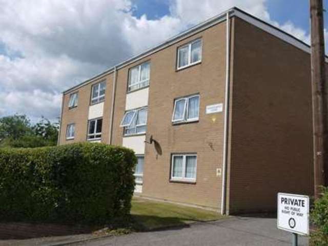  Image of 2 bedroom Flat to rent in Church Road Fair Oak Eastleigh SO50 at Church Road  Bishopstoke, SO50 6DF