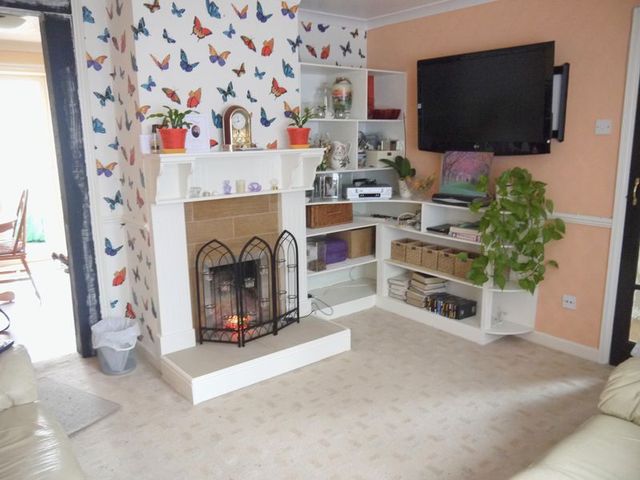  Image of 3 bedroom Semi-Detached house to rent in Spring Lane Fair Oak Eastleigh SO50 at Spring Lane  Eastleigh, SO50 6BB