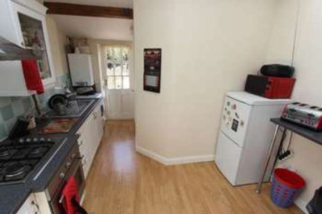  Image of 2 bedroom Terraced house to rent in Church Road Fair Oak Eastleigh SO50 at Church Road  Eastleigh, SO50 6DS