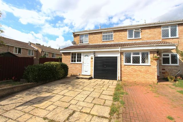  Image of 3 bedroom Terraced house to rent in Olympic Way Fair Oak Eastleigh SO50 at Olympic Way  Eastleigh, SO50 8QA
