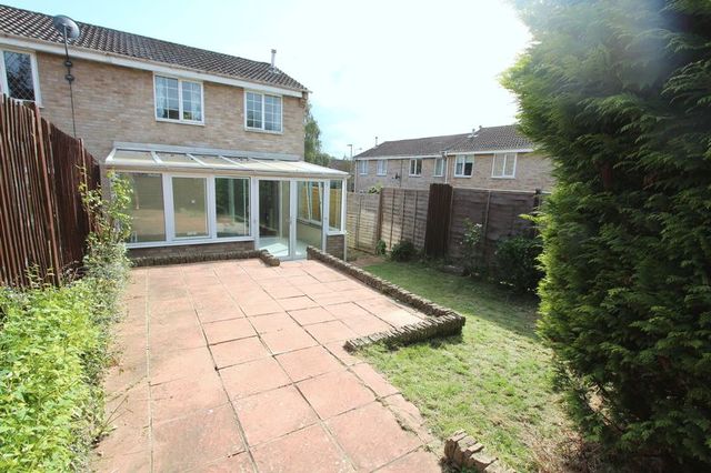 Image of 3 bedroom Terraced house to rent in Olympic Way Fair Oak Eastleigh SO50 at Olympic Way  Eastleigh, SO50 8QA