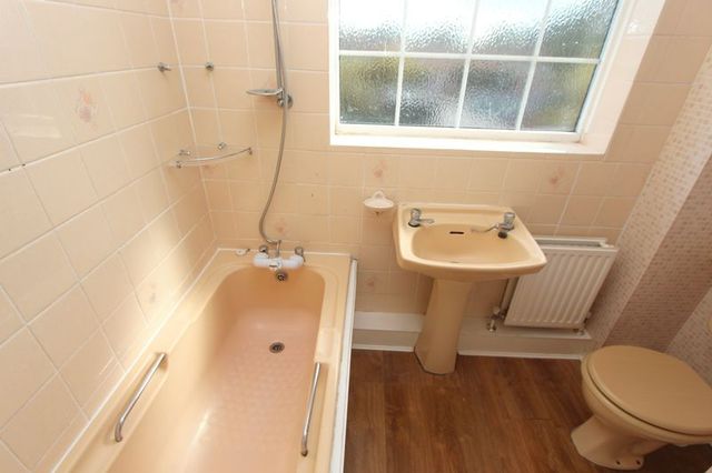  Image of 3 bedroom Terraced house to rent in Olympic Way Fair Oak Eastleigh SO50 at Olympic Way  Eastleigh, SO50 8QA