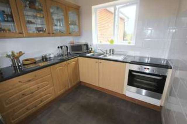  Image of 1 bedroom Flat to rent in West Horton Lane Fair Oak Eastleigh SO50 at West Horton Lane Bishopstoke Eastleigh, SO50 8LT