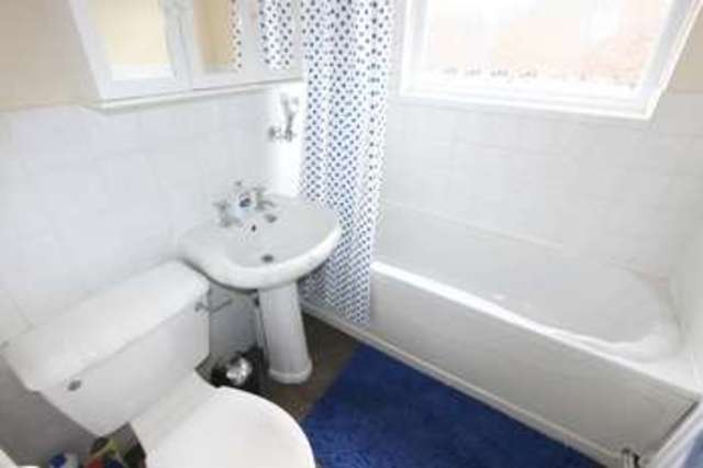  Image of 1 bedroom Flat to rent in West Horton Lane Fair Oak Eastleigh SO50 at West Horton Lane Bishopstoke Eastleigh, SO50 8LT