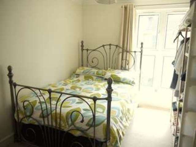  Image of 1 bedroom Flat to rent in Elkins Square Fair Oak Eastleigh SO50 at Elkins Square Bishopstoke Eastleigh, SO50 8HF