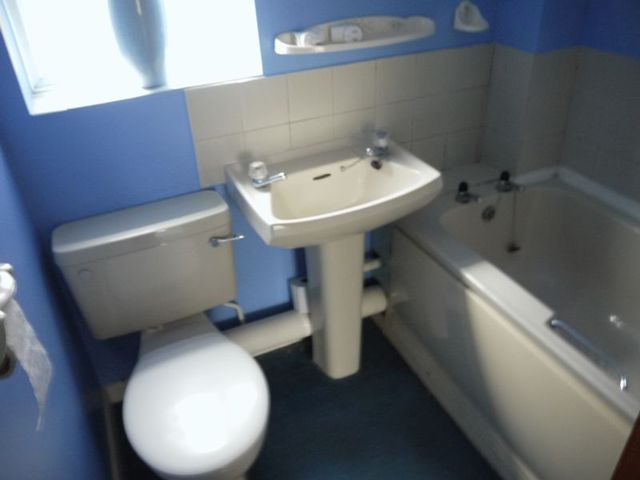  Image of 1 bedroom Flat to rent in Sedgwick Road Fair Oak Eastleigh SO50 at Sedgwick Road  EASTLEIGH, SO50 6QG
