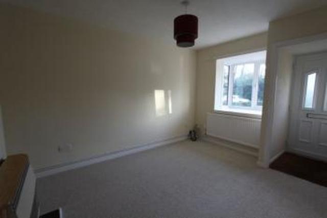  Image of 1 bedroom Flat to rent in Bitterne Road East Southampton SO18 at Bitterne Road East  Southampton, SO18 5EQ