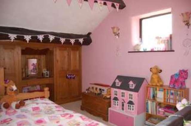  Image of 3 bedroom Detached house for sale in Black Dyke Lane Thornton Bradford BD13 at Thornton Bradford Thornton, BD13 3RR