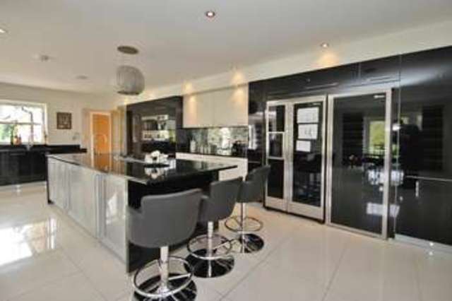  Image of 6 bedroom Detached house for sale in Blackhorse Road Hook Heath Woking GU22 at Woking Surrey Mayford, GU22 0QT
