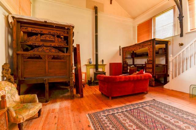  Image of 1 bedroom Flat for sale in Blackheath Hill London SE10 at Blackheath Hill  Greenwich, SE10 8TJ