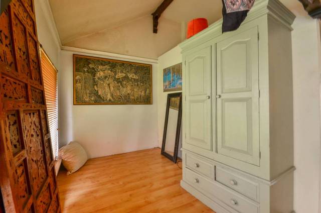  Image of 1 bedroom Flat for sale in Blackheath Hill London SE10 at Blackheath Hill  Greenwich, SE10 8TJ