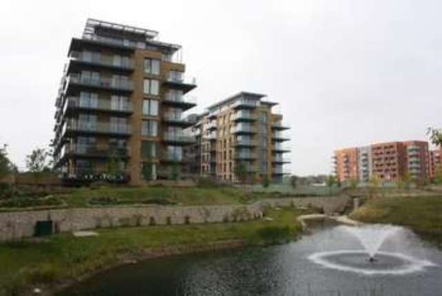  Image of 2 bedroom Flat for sale in Tizzard Grove London SE3 at 40 Tizzard Grove  London, SE3 9FD