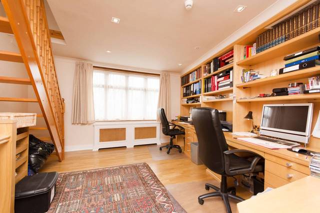  Image of 5 bedroom Detached house for sale in Blockley Road Wembley HA0 at Blockley Road  North Wembley, HA0 3LU