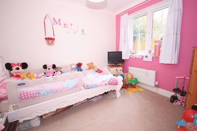  Image of 2 bedroom Flat for sale in Blunts Hall Road Witham CM8 at Blunts Hall Road  Witham, CM8 1UR