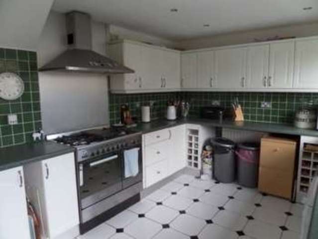  Image of 3 bedroom Semi-Detached house for sale in Blythe Close Newport Pagnell MK16 at Newport Pagnell, MK16 9DN