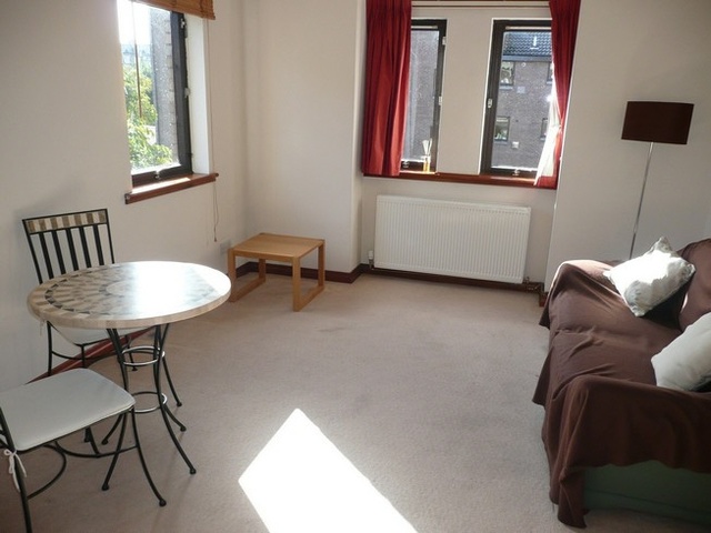  Image of 1 bedroom Flat to rent in Boat Green Edinburgh EH3 at Canonmills Edinburgh Edinburgh, EH3 5LL
