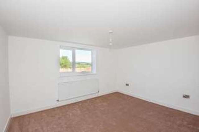  Image of 2 bedroom Flat for sale in Bolton Road Aspull Wigan WN2 at 482 Bolton Road Aspull Wigan, WN2 1PX