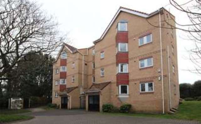  Image of 2 bedroom Apartment for sale in Boscombe Cliff Road Pokesdown Bournemouth BH5 at Boscombe Cliff Road Boscombe Manor Bournemouth, BH5 1JP