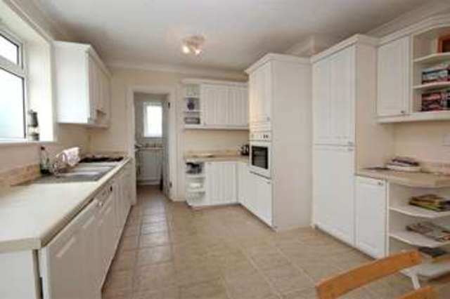  Image of 2 bedroom Apartment for sale in Boscombe Cliff Road Pokesdown Bournemouth BH5 at Boscombe Cliff Road Boscombe Manor Bournemouth, BH5 1JP
