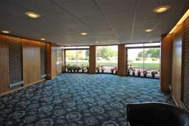  Image of 2 bedroom Flat for sale in Boscombe Cliff Road Pokesdown Bournemouth BH5 at Boscombe Cliff Road  Bournemouth, BH5 1LA