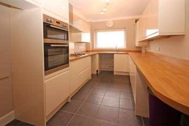  Image of 2 bedroom Flat for sale in Boscombe Overcliff Drive Southbourne Bournemouth BH5 at Boscombe Overcliff Drive  Bournemouth, BH5 1JB