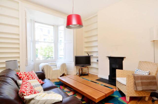  Image of 1 bedroom Flat for sale in Bouverie Road London N16 at Bouverie Road  Stoke Newington, N16 0AJ