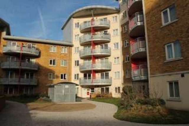  Image of 2 bedroom Flat to rent in Pancras Way London E3 at 6 Pancras Way  Bow, E3 2SN